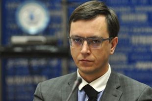 Владимир Омелян
