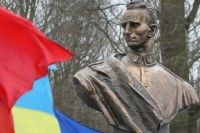 Памятник Роману Шухевичу