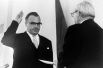 1969 год. Гельмут Коль принимает присягу в качестве премьер-министра земли Рейнланд-Пфальц.