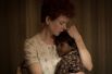 В фильме «Лев» (2016) Николь Кидман впервые в актёрской карьере сыграла мать приёмного ребёнка. Актриса воспитывает двух приёмных детей — Изабеллу Джейн и Коннора Энтони.