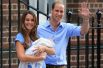 22 июля 2013 года. У принца Уильяма и герцогини Кембриджской Кейт Миддлтон родился первый ребенок, Джордж Александр Луи.