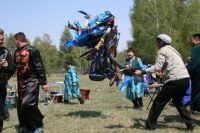 Шаманские обряды своей колоритностью привлекают не только туристов, но и местных жителей.