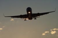 Следственный комитет проверяет причины аварийной посадки самолета в Тюмени