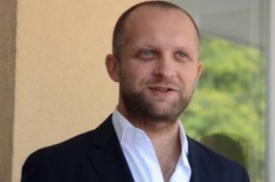 Максим Поляков