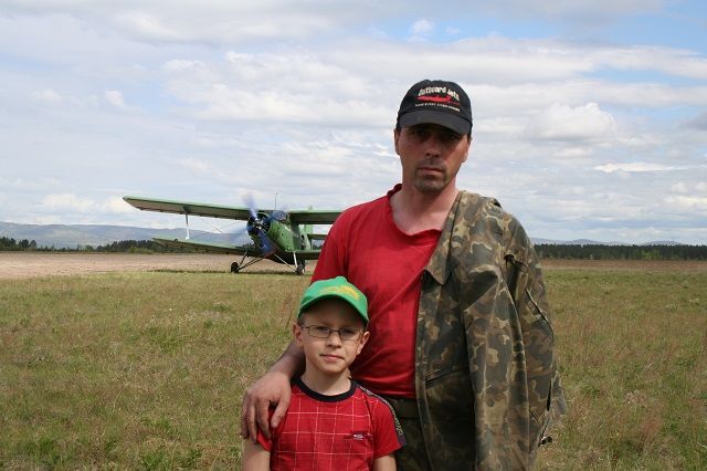 В первый раз Александр Корешков взял сына в полёт на параплане, когда ему было четыре с половиной года.