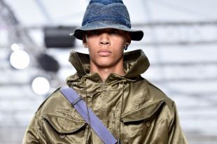 Показ Louis Vuitton