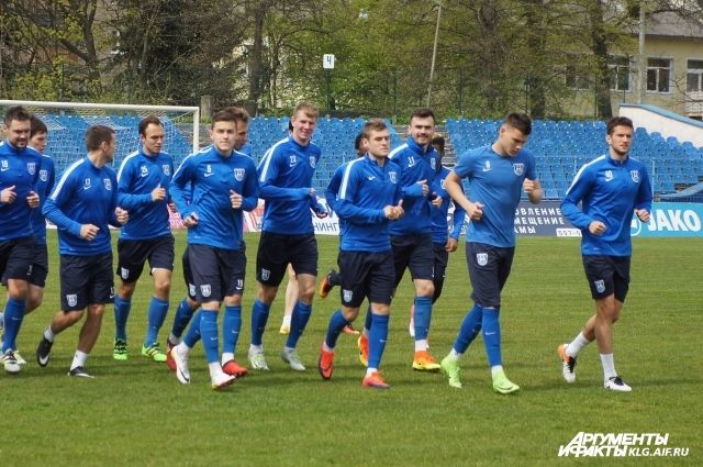 «Балтика» продлила контракт с пятью футболистами прежнего состава.