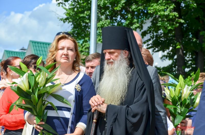 Епископ Каменский и Алапаевский Мефодий.