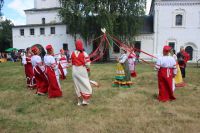 Участниками концертной программы ярмарки станут фольклорные коллективы Республики Мордовия, Пензенской, Ульяновской, Самарской, Саратовской областей. 