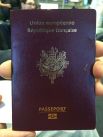Французский паспорт.