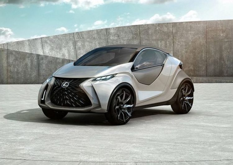Lexus LF-SA - компакт-кар с регулируемым рулевым колесом, сворачивающейся приборной панелью и широкоугольным дисплеем в виде голограммы