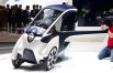 Toyota iRoad. Это не столько машина, сколько комбинация мотоцикла и автомобиля.