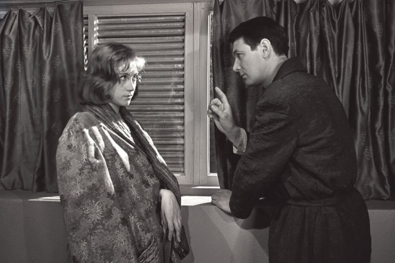 Первой большой работой актрисы стала роль разведчицы Галины Ортынской в фильме Антона Тимошинина «Их знали только в лицо», 1966 год.
