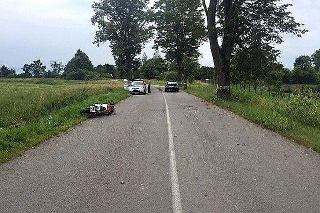 На трассе под Полесском насмерть разбился мотоциклист. 