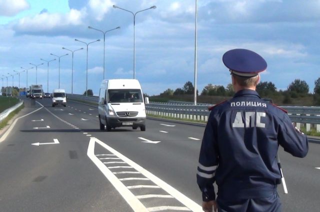 70 нелегальных автобусов обнаружили на дорогах Калининграда и области.