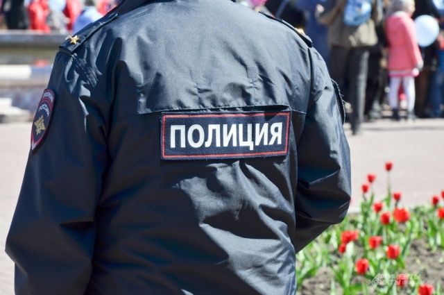За два года начальник отдела полиции выписал сотрудникам премий на 7 млн рублей.