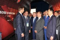 Дмитрий Медведев ознакомился с передовыми технологиями компаний.