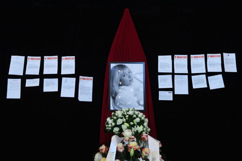 Могила вера глаголева фото на троекуровском кладбище сегодня