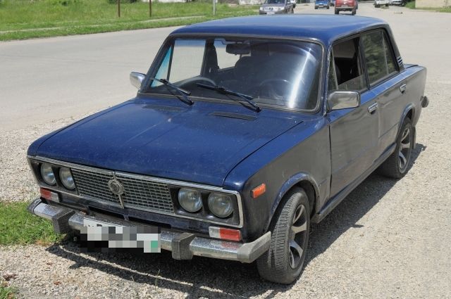 В Новокузнецке подросток угнал машину и оставил записку с извинениями.