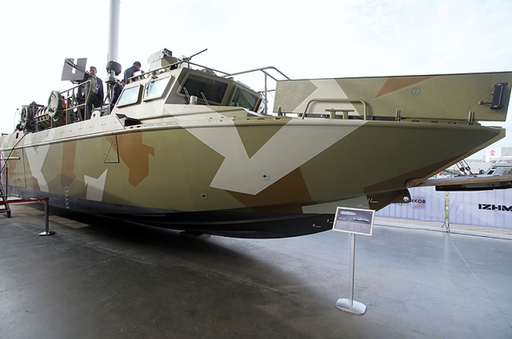 Боевой катер БК-16.