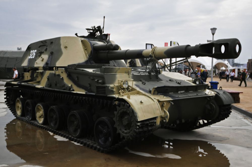 152-мм самоходная гаубица 2С3М «Акация».