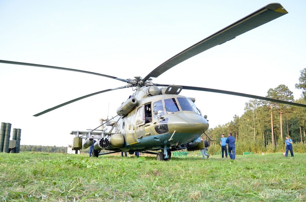 Вертолет Ми-8АМТШ.