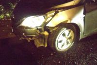 В Тобольске разыскивают трех водителей: они помяли три машины и светофор