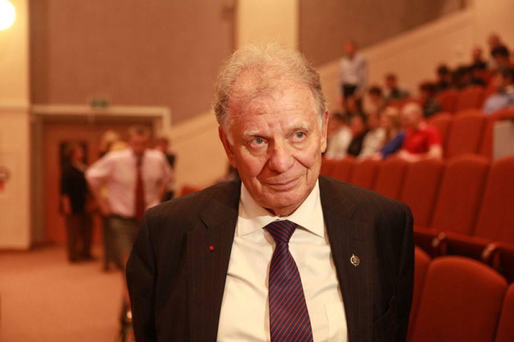 Физик, лауреат Нобелевской премии по физике Жорес Алфёров.