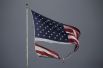 29 августа. Последствия урагана Харви в США: разорванный американский флаг в Конрое, штат Техас.