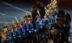 Военнослужащие конных караулов Президентского полка на торжественной церемонии закрытия X Международного военно-музыкального фестиваля «Спасская башня» в Москве.
