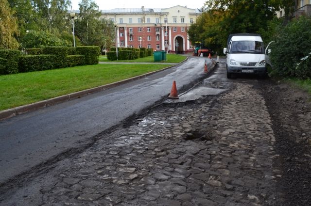 Глава Кемерова решил сохранить городской тротуар начала прошлого века.