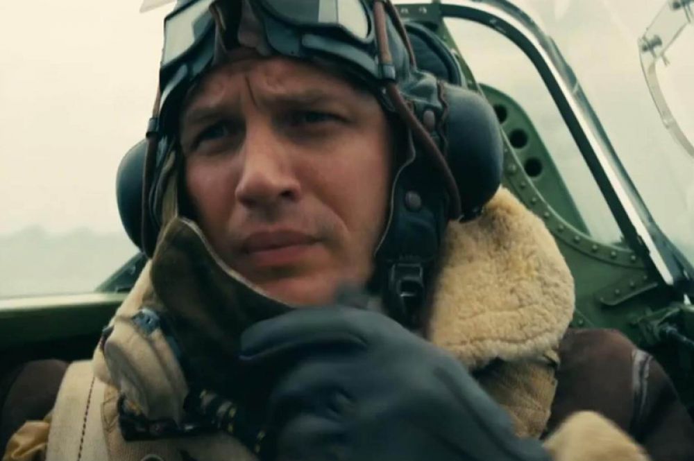 В военной драме Кристофера Нолана «Дюнкерк» (2017) Харди сыграл пилота Эдварда Фэрриера.