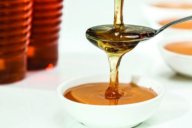 Напиток делается по старинным русским рецептам на основе мёда.