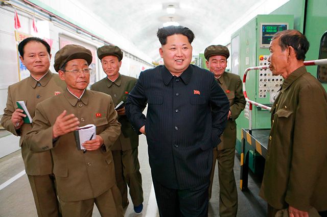 Для Ким Чен Ына ракетно-ядерный щит - страховка от любых попыток его свержения.