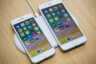 Новый iPhone 8 взорвался во время подзарадяки