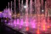 Впервые светомузыкальный фонтан заработал на центральной площади города 30 апреля 2015 года.