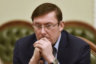 Луценко пообещал меньше привлекать силовиков к обыскам