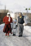 Аллан Владимирович Чумак с женой и сыном на прогулке. 1989 год.