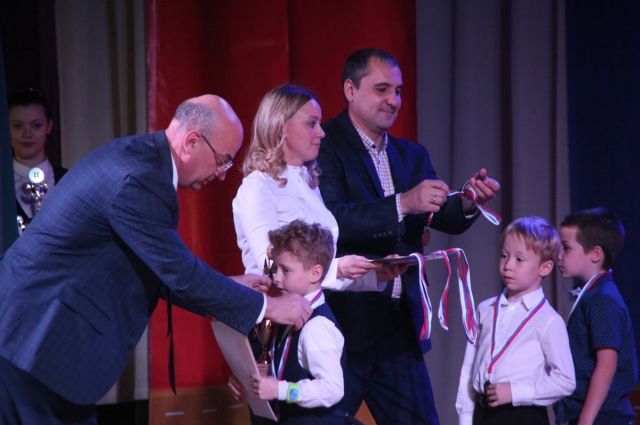 В столице Кузбасса наградили юных футболистов.
