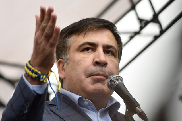 Михаил Саакашвили выступает во время акции в Киеве.
