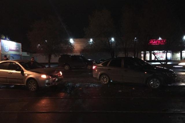 В Орске в ДТП с Chevrolet и «Ладой» пострадал 4-летний ребенок.