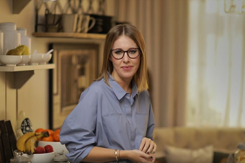 19 октября. Ксения Собчак объявила о своем решении участвовать в выборах президента России.