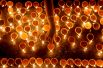 18 октября. Религиозная церемония во время фестиваля Дипавали в индуистском храме в Коломбо, Шри-Ланка.