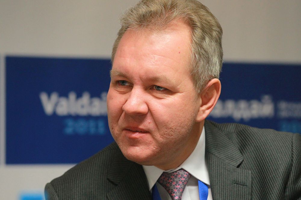 Также Ксения Анатольевна назвала еще несколько человек, которые также могут принять участие в её кампании. Это экономист Владислав Иноземцев.