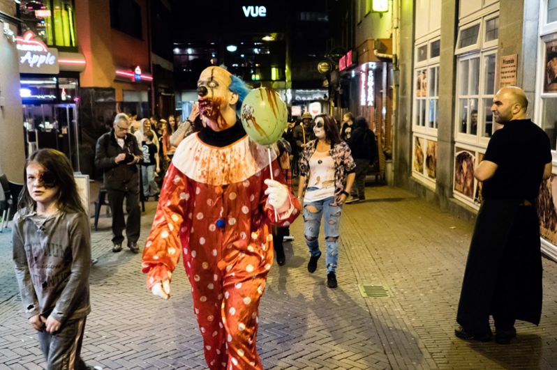 Зомби-парад в Арнем, Нидерланды.