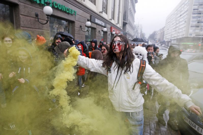 Парад зомби в Киеве, Украина.