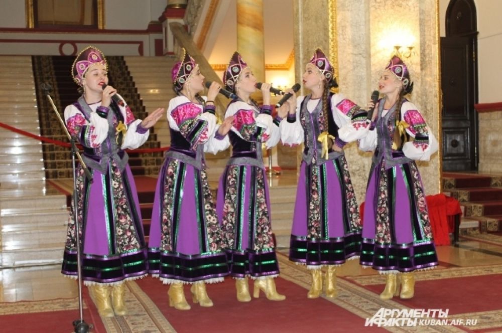 Концерт в стенах Краснодарской филармонии имени Пономаренко.