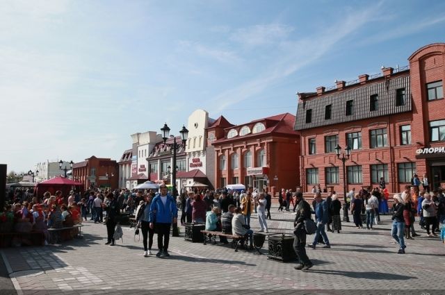 Улица Мало-Тобольская в Барнауле