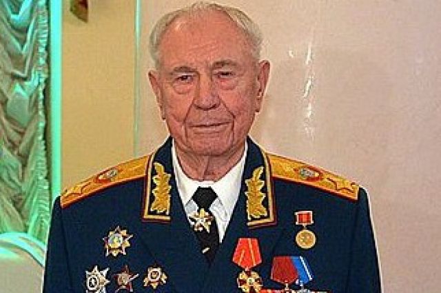 Дмитрий Язов - единственный из здравствующих маршалов Советского Союза. 