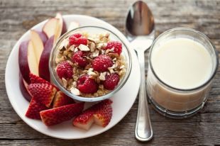 Семь продуктов, что помогут справиться с сезонной депрессией